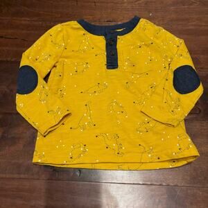 Old Navy Boys 2t Henley Shirt Yellow Dinosaurs Stars Elbow Patches